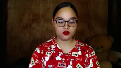 Snapshot of urasian_hotchix69 chatting on 11/12/25, 07:03 Lycah online show from 11/12/25, 07:03