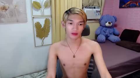 Snapshot of urasian_john20 chatting on 05/27/26, 07:27 urasian_john20 online show from 05/27/26, 07:27