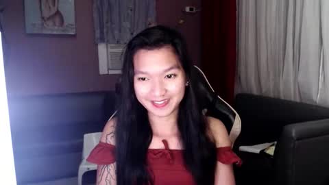 NEWRA  ALLISON online show from 10/15/25, 05:35