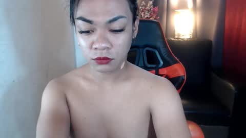 Olivia online show from 01/01/25, 07:53