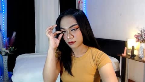 Olivia online show from 02/10/25, 06:20