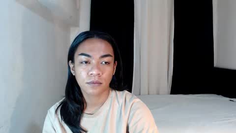 Olivia online show from 02/28/25, 06:32