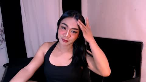 Olivia online show from 03/05/25, 12:05