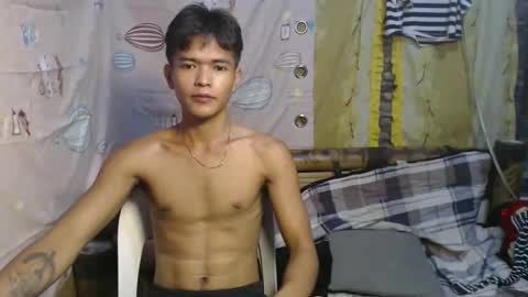 urasian_rey online show from 06/04/26, 09:26