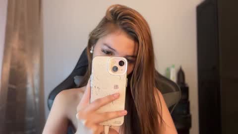 Ria online show from 01/29/25, 01:38