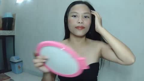 Snapshot of urasianbabecandy4u chatting on 04/22/26, 02:47 CINDY online show from 04/22/26, 02:47