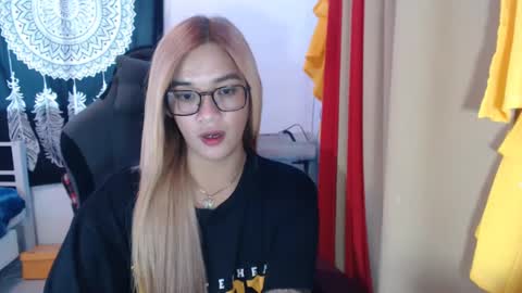 Snapshot of urasiandreamgirlxxx chatting on 12/08/24, 08:30 jess online show from 12/08/24, 08:30