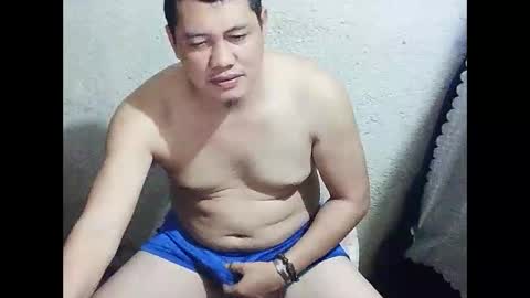 Snapshot of urasianguy90 chatting on 03/09/26, 01:48 carlo online show from 03/09/26, 01:48