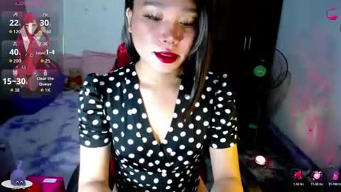 KENDRA online show from 06/17/26, 12:24