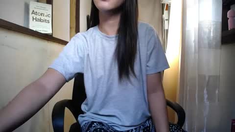 Erika online show from 01/23/25, 01:51