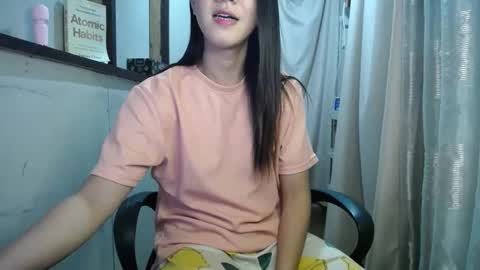 Erika online show from 01/31/25, 01:45