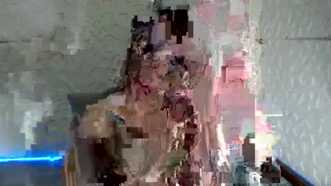 Snapshot of urbabyhot_gurl chatting on 03/09/25, 03:16 QUEEN ANGEL online show from 03/09/25, 03:16