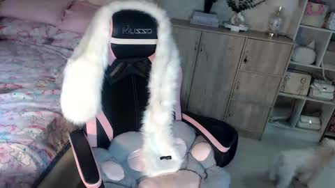 Snapshot of urbabymonica chatting on 12/18/24, 01:26 MONICA DEMONYETA online show from 12/18/24, 01:26