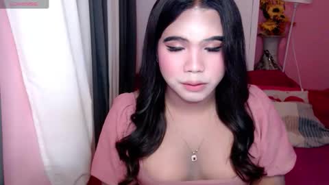 Snapshot of urbabysofia0305 chatting on 03/23/26, 01:15 Sofia online show from 03/23/26, 01:15