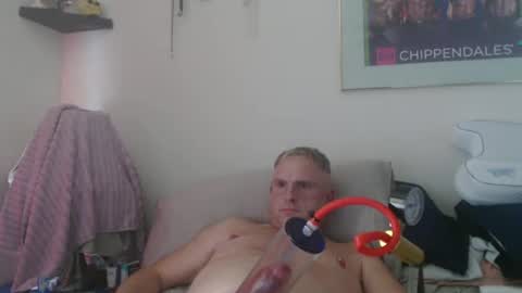 urbancowboy78 online show from 10/03/25, 05:32