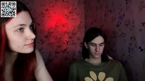 Snapshot of urbankai_ chatting on 12/04/25, 10:51 Lisa and Vlad online show from 12/04/25, 10:51