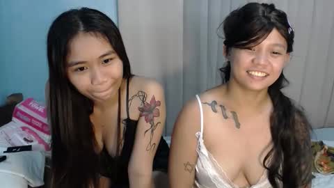 Urbbgurl lynxx  online show from 04/24/26, 06:21