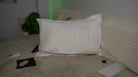 Ksenia Pterson online show from 06/14/26, 02:24