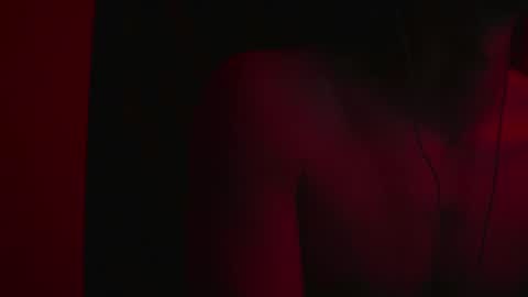 urboytoy_512 online show from 03/05/25, 08:32