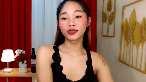 Snapshot of urcaptivatingmaria chatting on 11/18/25, 03:27 UrCaptivatingMaria online show from 11/18/25, 03:27