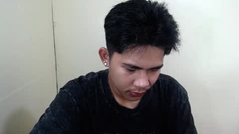 Snapshot of urcutie_asianboy chatting on 10/06/25, 06:33 KEN online show from 10/06/25, 06:33