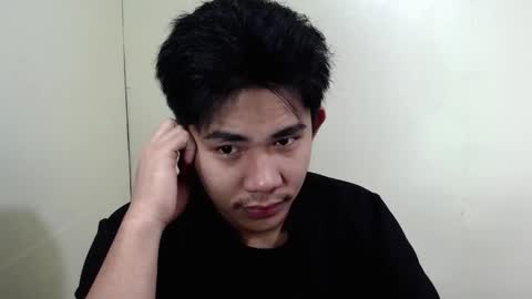 Snapshot of urcutie_asianboy chatting on 10/19/25, 04:13 KEN online show from 10/19/25, 04:13