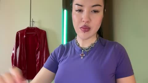 Margo online show from 10/11/25, 07:18