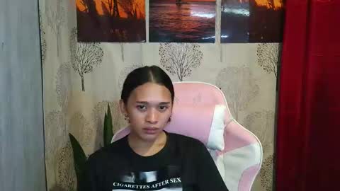 Snapshot of urdollacyl chatting on 04/08/26, 04:34 Sweetacyl online show from 04/08/26, 04:34