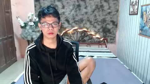 urdreamboy_doms online show from 06/21/26, 05:04