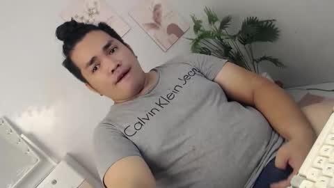 ure_fattytoy143 online show from 01/15/26, 07:24