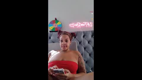 urfaveriri online show from 10/14/25, 04:41