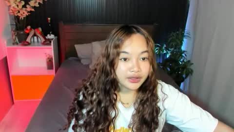 Scarlet online show from 10/19/25, 12:55