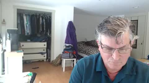 Gregor online show from 02/10/25, 06:03