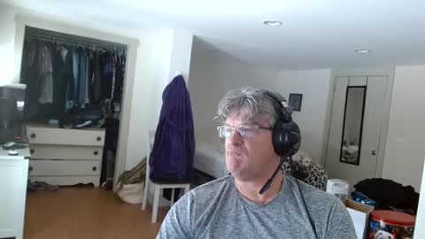 Gregor online show from 03/03/25, 05:29