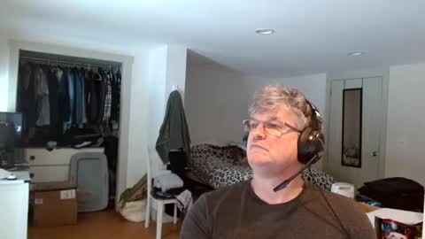 Gregor online show from 03/06/25, 05:54