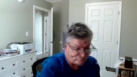 Snapshot of urfavteach50 chatting on 04/18/26, 05:39 Gregor online show from 04/18/26, 05:39