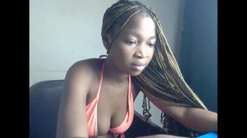 Snapshot of urflirtydoll chatting on 01/19/25, 05:15 urflirtydoll online show from 01/19/25, 05:15