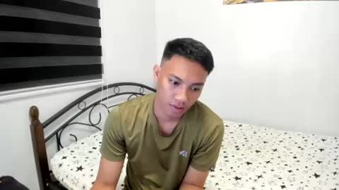 urfucker_vinz online show from 06/24/26, 04:17