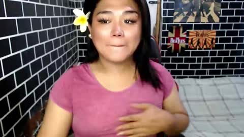 Snapshot of urgirl_dimple chatting on 09/10/25, 05:29 Dimple online show from 09/10/25, 05:29