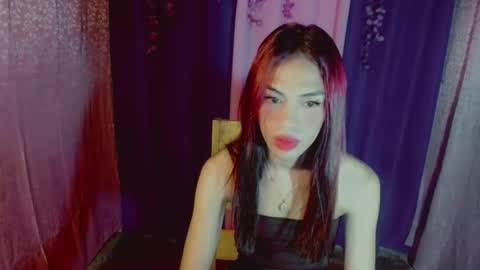 Snapshot of urgirl_leah chatting on 09/12/25, 09:53 Leah online show from 09/12/25, 09:53