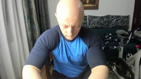 Snapshot of urgymcrush chatting on 01/23/25, 01:30 UrGymCrush online show from 01/23/25, 01:30