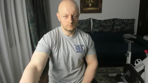 Snapshot of urgymcrush chatting on 02/02/25, 07:35 UrGymCrush online show from 02/02/25, 07:35