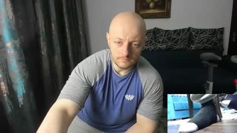 Snapshot of urgymcrush chatting on 03/06/25, 11:31 UrGymCrush online show from 03/06/25, 11:31