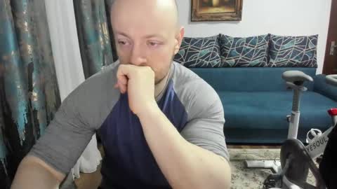 Snapshot of urgymcrush chatting on 03/09/25, 09:03 UrGymCrush online show from 03/09/25, 09:03