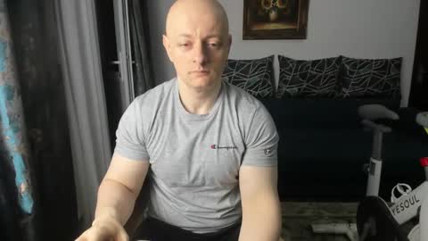 Snapshot of urgymcrush chatting on 03/12/25, 11:12 UrGymCrush online show from 03/12/25, 11:12