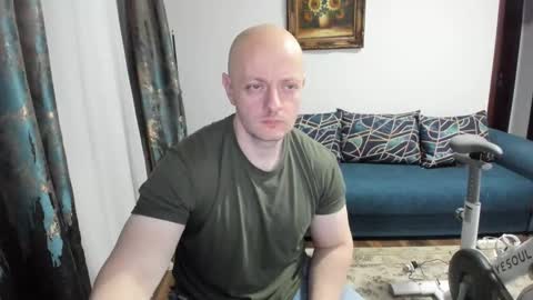 Snapshot of urgymcrush chatting on 03/19/26, 11:09 UrGymCrush online show from 03/19/26, 11:09