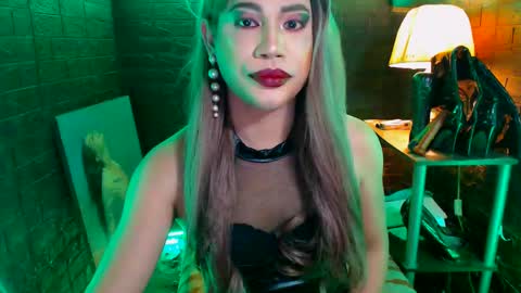 Snapshot of urhardcockqueenxxx chatting on 02/07/25, 10:41 queen norelle online show from 02/07/25, 10:41