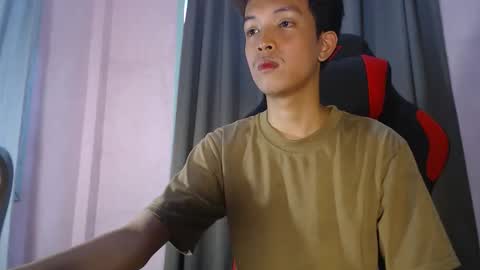 Snapshot of urhot_johny chatting on 04/09/26, 04:12 urhot_johny online show from 04/09/26, 04:12