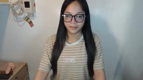 urhotangela online show from 02/05/26, 06:34