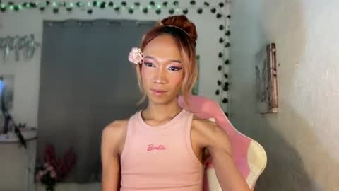 Snapshot of urhotfemboi_jayjay chatting on 07/21/26, 04:31 itsjayjay online show from 07/21/26, 04:31